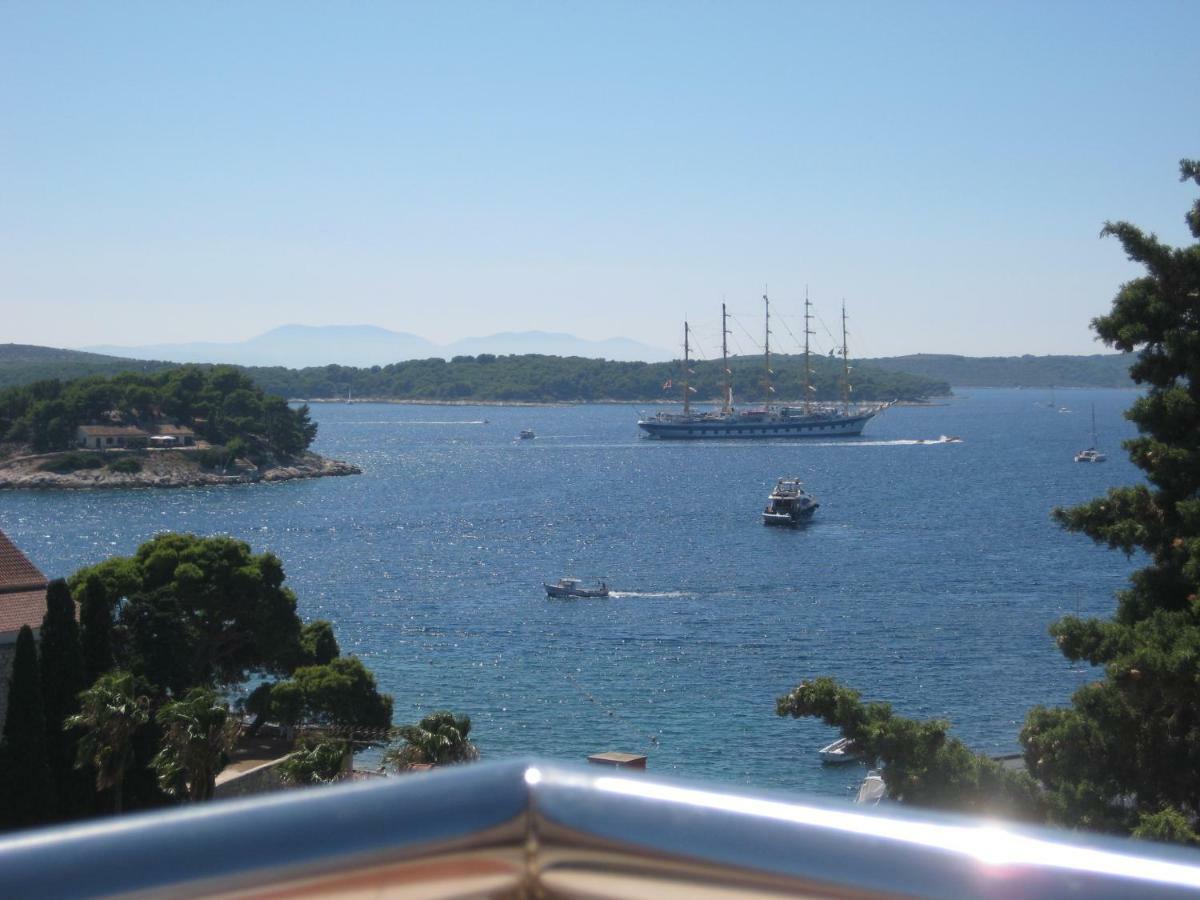 Castle Stambuk Hvar Town Exterior foto